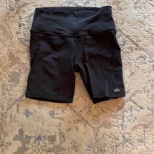 Alo 7” High Waist Biker Shorts